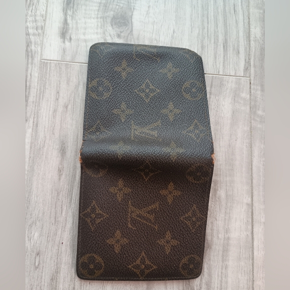 Louis Vuitton's Marco Bifold wallet Monogram - Picture 10 of 12